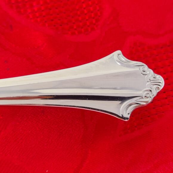 Reed & Barton Devonshire Lasagna Cake Server 18/10 Stainless Flatware - Picture 1 of 6